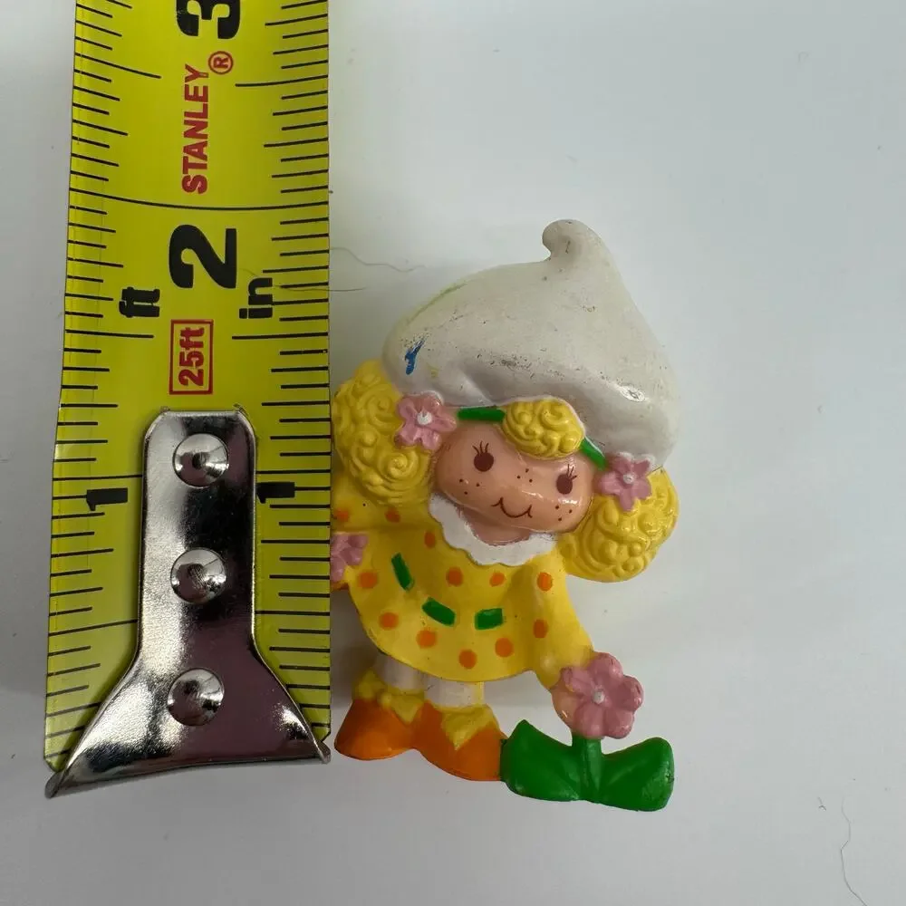 Kenner Lemon Meringue 1981 Strawberry Shortcake PVC Figure Vintage Collectible